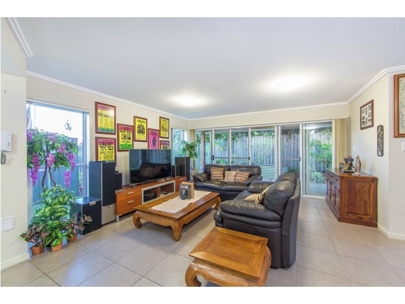 12 Tamarind Street, North Lakes QLD 4509