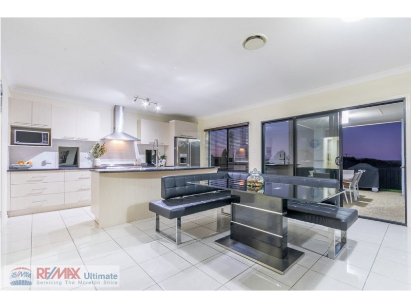 1154 Oakey Flat Road, Narangba QLD 4504