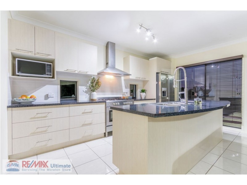 1154 Oakey Flat Road, Narangba QLD 4504