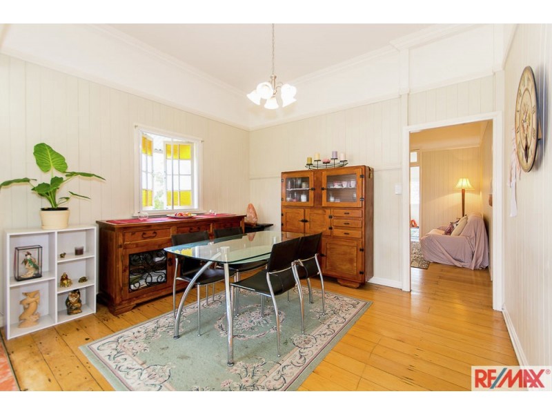 6 Railway Street, Landsborough QLD 4550