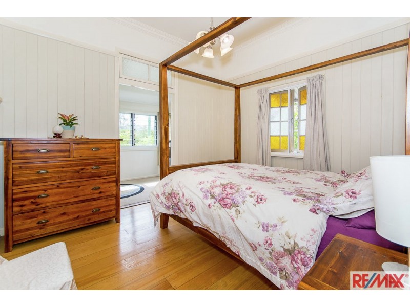 6 Railway Street, Landsborough QLD 4550