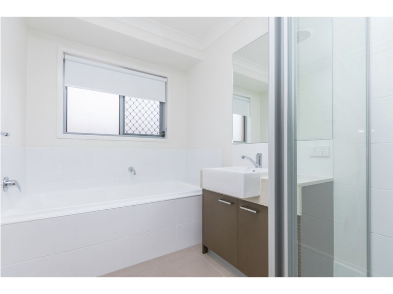 40 Fodora Place, Burpengary QLD 4505