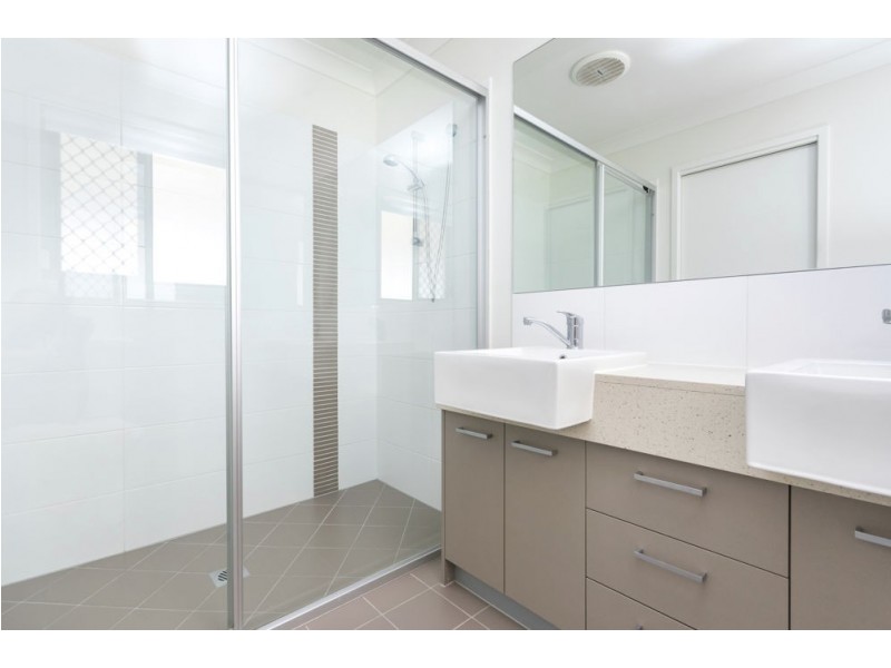 40 Fodora Place, Burpengary QLD 4505