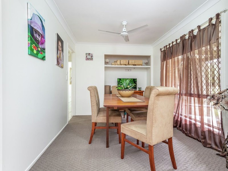 261 Petersen Road, Morayfield QLD 4506