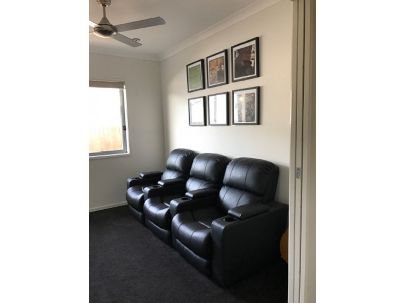 5 Capuchin Close, Dakabin QLD 4503