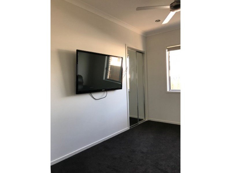 5 Capuchin Close, Dakabin QLD 4503