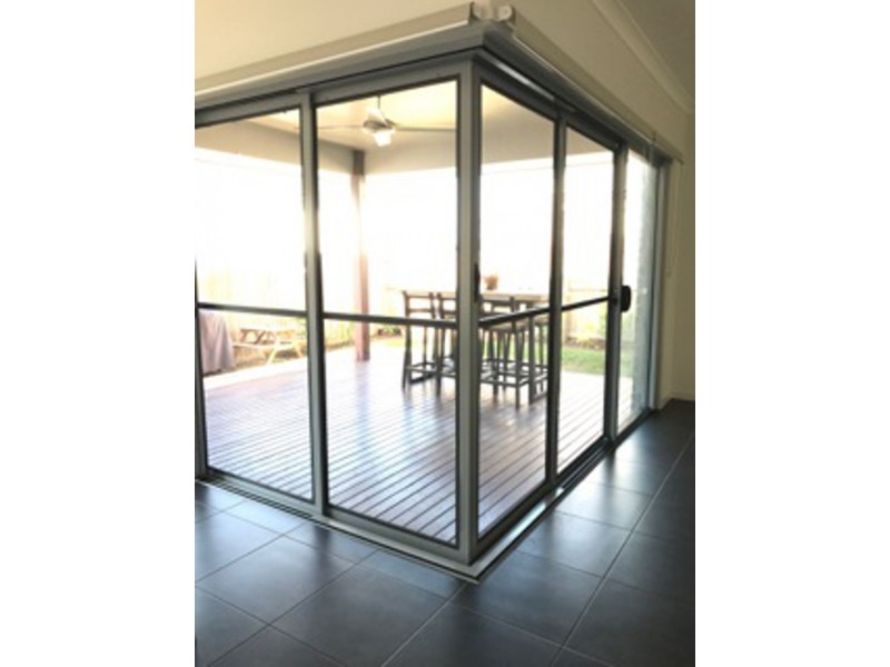 5 Capuchin Close, Dakabin QLD 4503