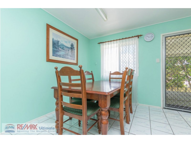 16 Dundee Drive, Morayfield QLD 4506