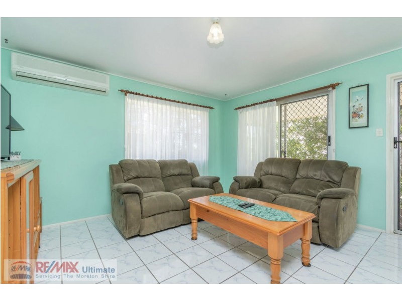 16 Dundee Drive, Morayfield QLD 4506