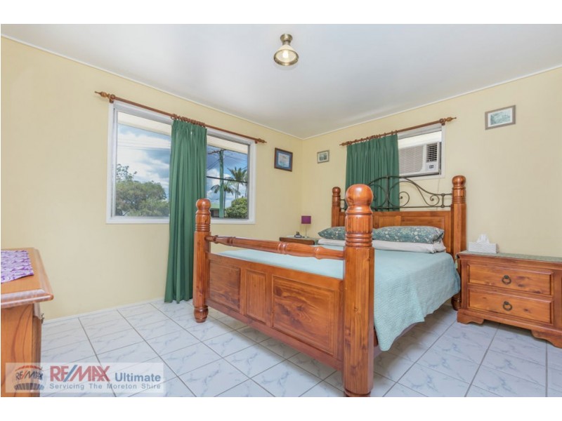 16 Dundee Drive, Morayfield QLD 4506