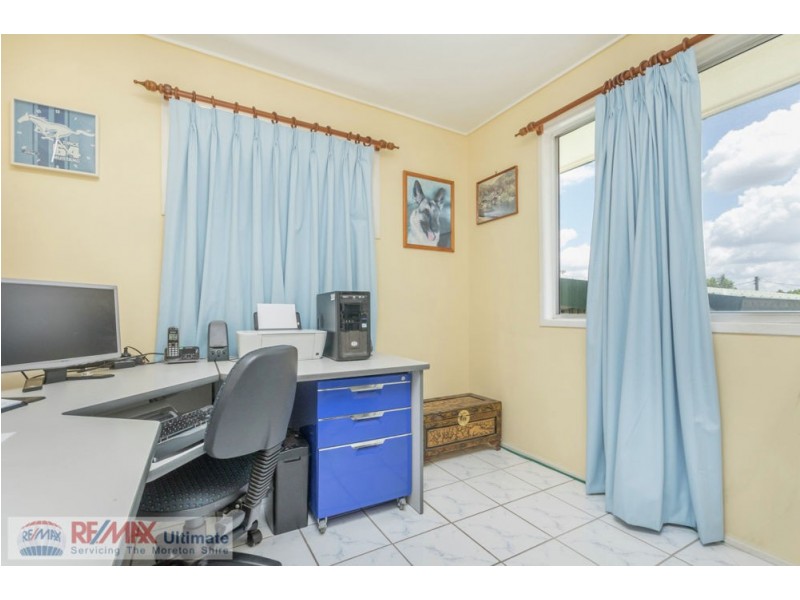 16 Dundee Drive, Morayfield QLD 4506