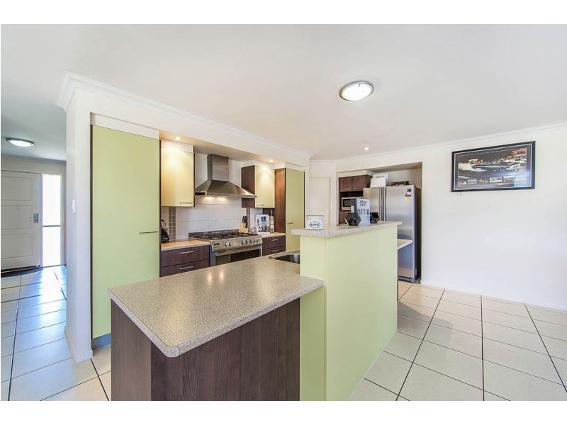 38 Creekside Drive, Narangba QLD 4504