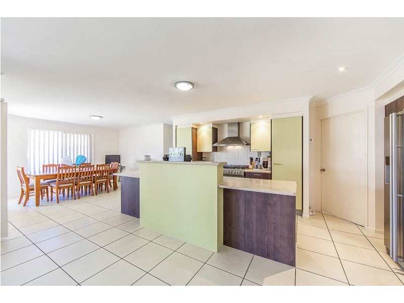 38 Creekside Drive, Narangba QLD 4504