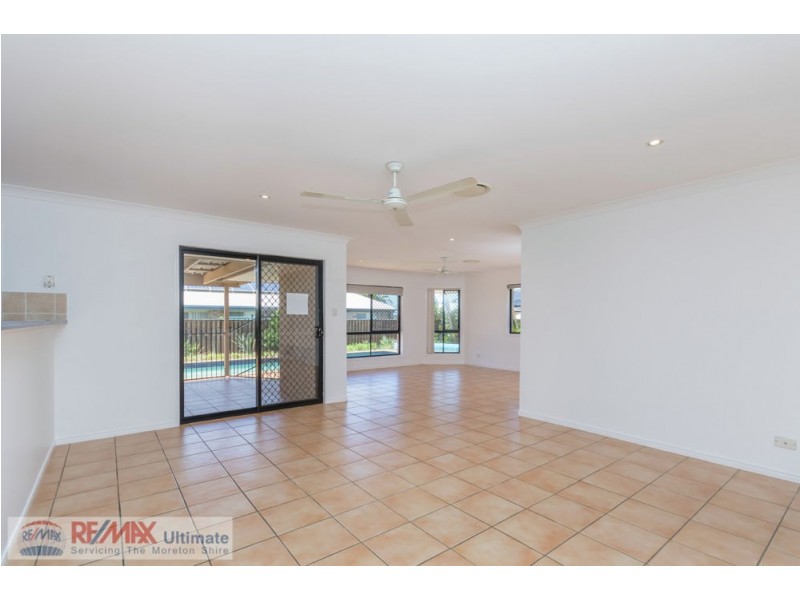 2 Cootamundra Crescent, Narangba QLD 4504
