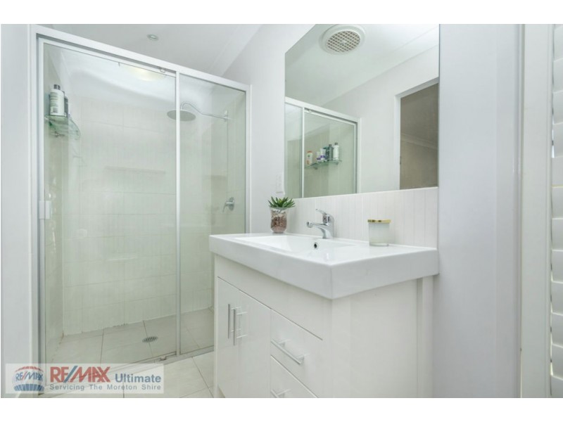 32 JUNCTION ROAD, Griffin QLD 4503