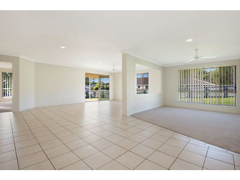 25 Borumba Court, Narangba QLD 4504