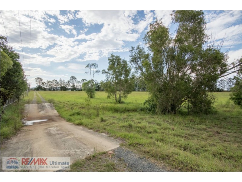 624 Caboolture River Road, Upper Caboolture QLD 4510