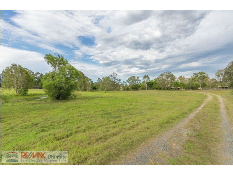 624 Caboolture River Road, Upper Caboolture QLD 4510