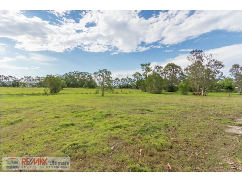 624 Caboolture River Road, Upper Caboolture QLD 4510