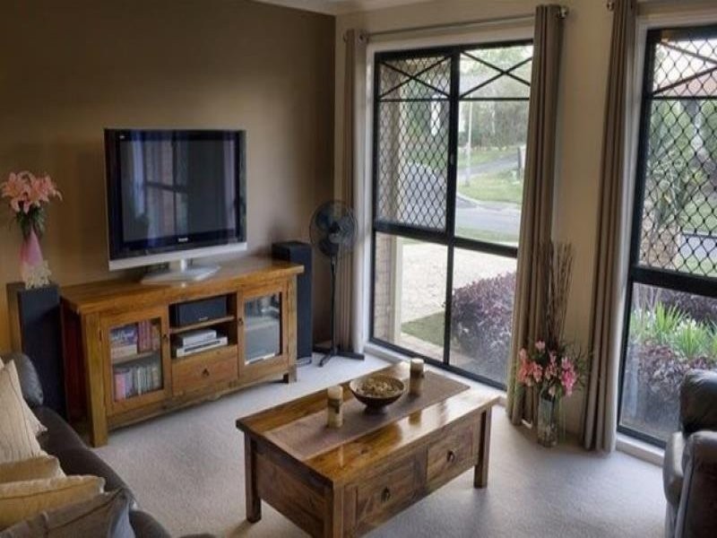 30 Blue Mountain Cres, Warner QLD 4500