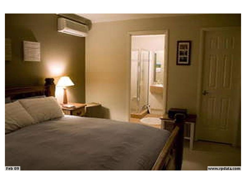 30 Blue Mountain Cres, Warner QLD 4500