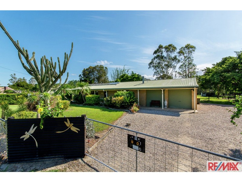 90 Cockatoo Court, Caboolture QLD 4510