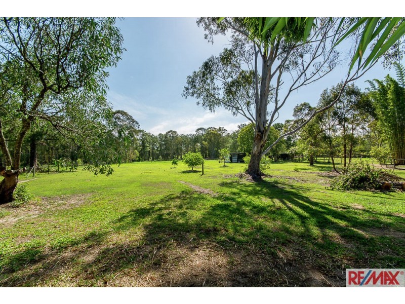 90 Cockatoo Court, Caboolture QLD 4510