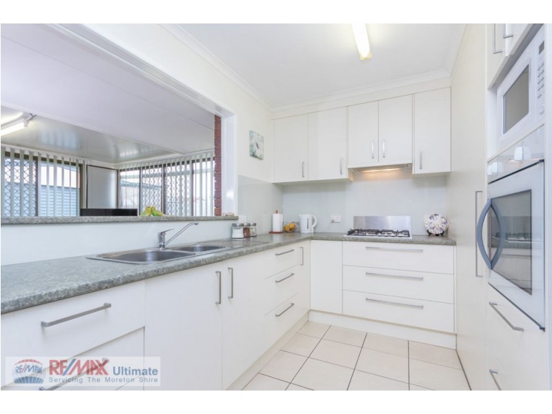 11 Topaz Street, Caboolture QLD 4510