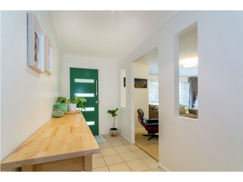 4 Abernant Court, Dakabin QLD 4503