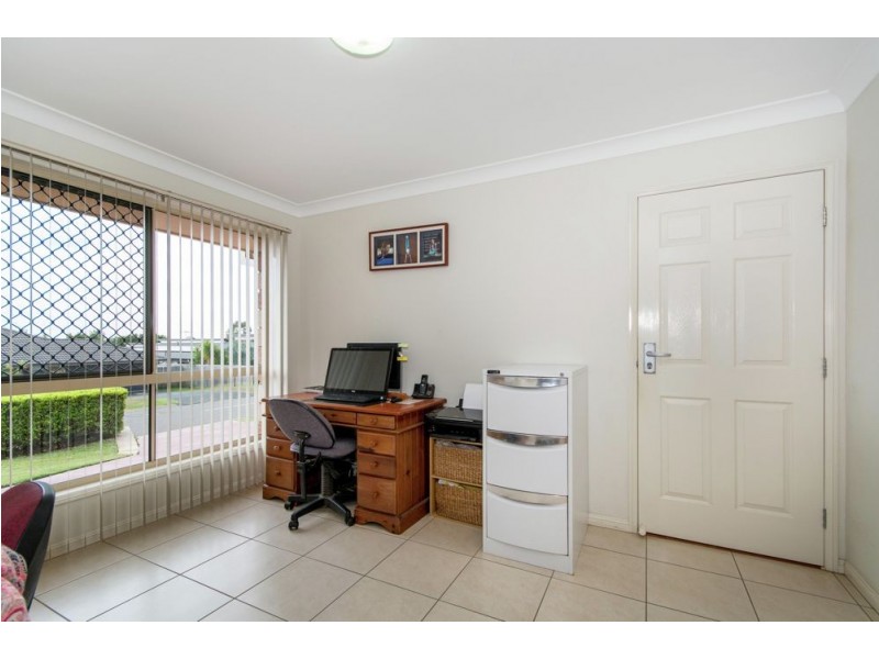 9 Seabiscuit Crescent, Kallangur QLD 4503