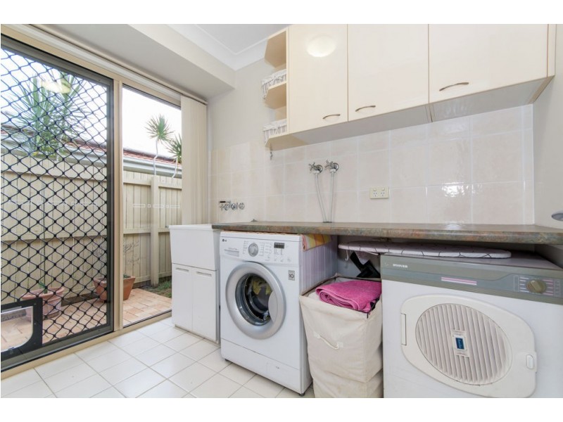 9 Seabiscuit Crescent, Kallangur QLD 4503