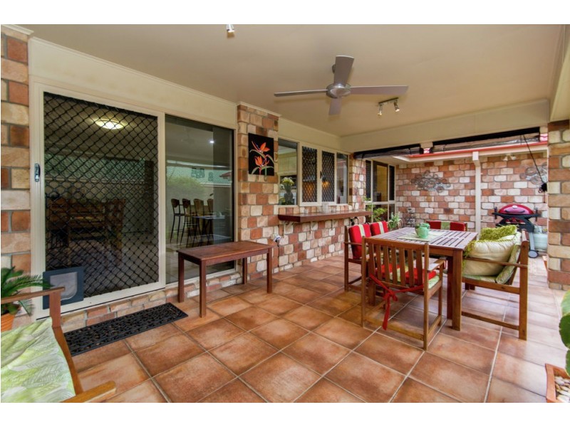 9 Seabiscuit Crescent, Kallangur QLD 4503