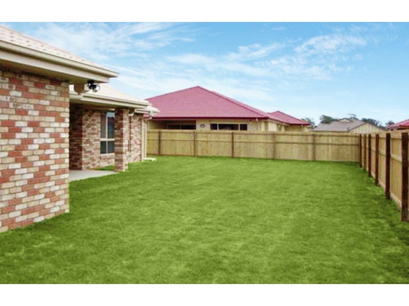 8 Hellcat Circuit, Bray Park QLD 4500