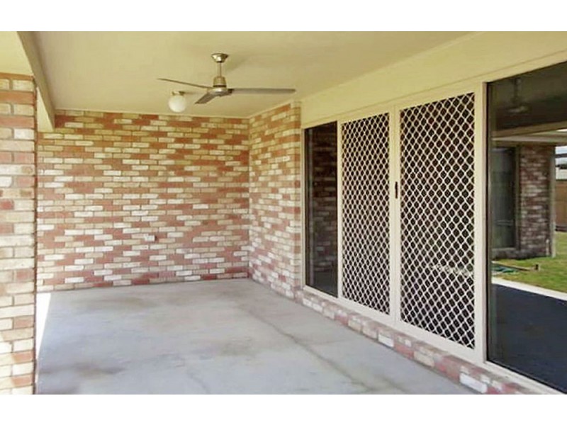 8 Hellcat Circuit, Bray Park QLD 4500