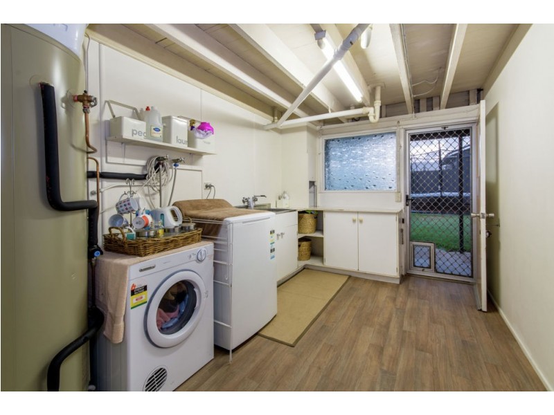 11 Windsor Street, Margate QLD 4019