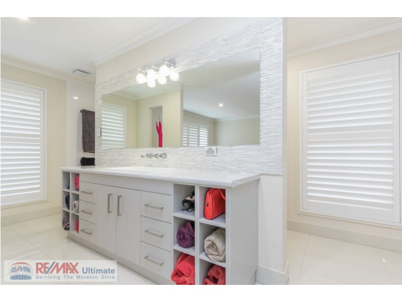 140 Alexandra Parade, Wamuran QLD 4512