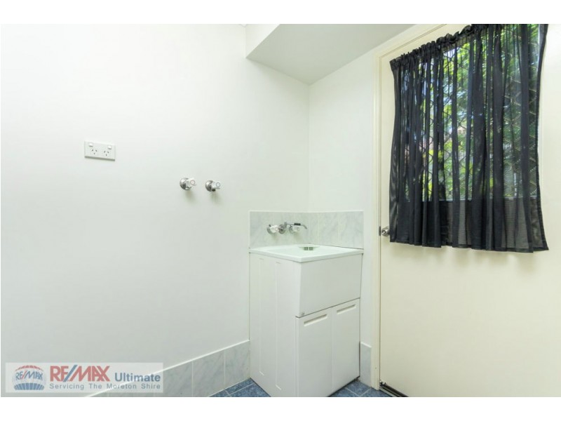 13 Washbrook Crescent, Petrie QLD 4502