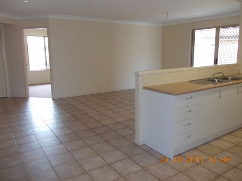 24 Columbia Drive, Beachmere QLD 4510