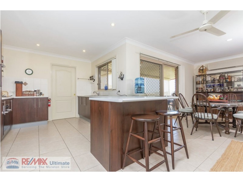 5 Riverbend Crescent, Morayfield QLD 4506