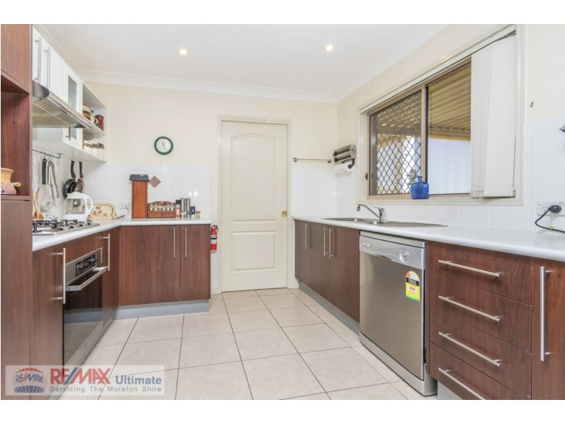 5 Riverbend Crescent, Morayfield QLD 4506