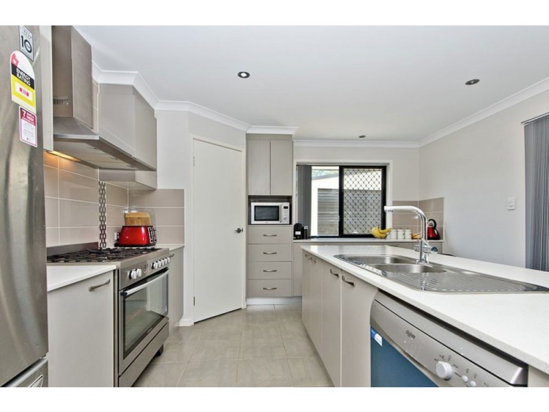 43 Begonia Court, Caboolture QLD 4510