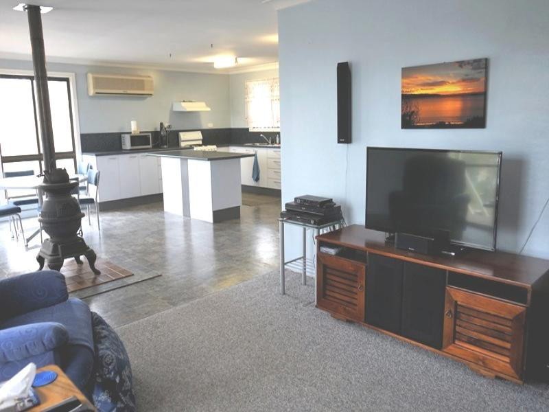 453 Villeneuve Road, Royston QLD 4515