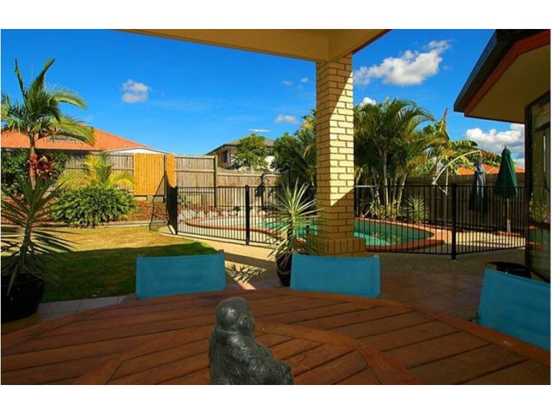 15 Chesterton Court, North Lakes QLD 4509