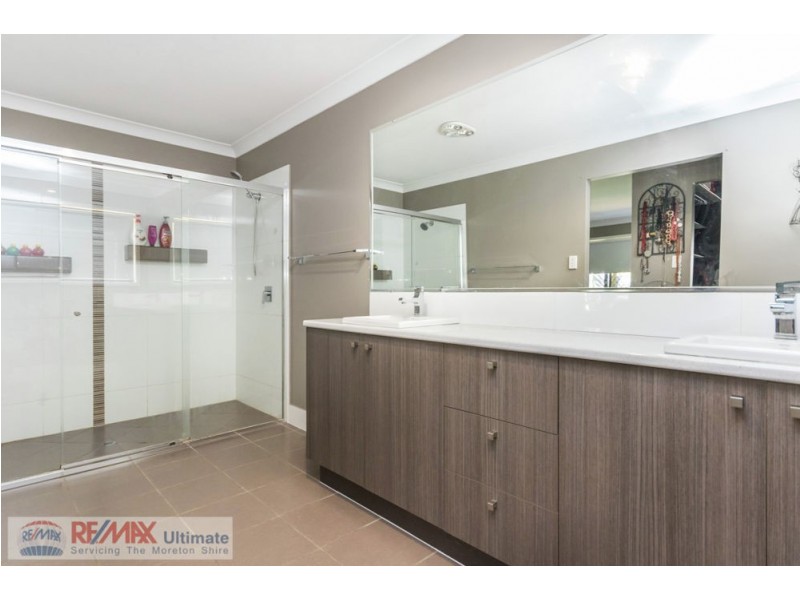 9-11 Jocelyn Street, Caboolture QLD 4510
