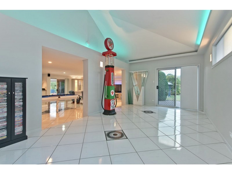 34 Chestnut Drive, Burpengary QLD 4505