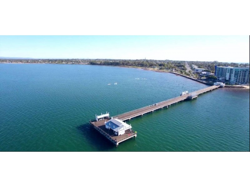 101 Prince Edward Parade, Scarborough QLD 4020