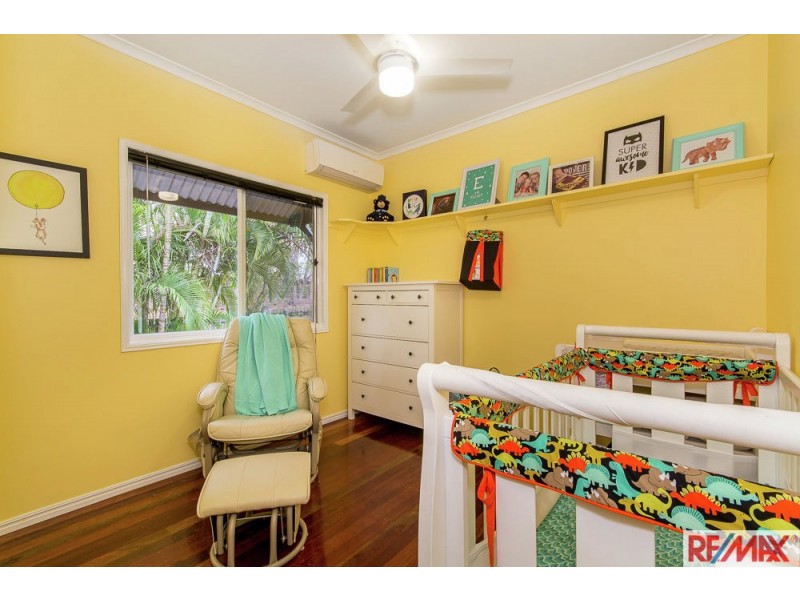 13 Glenross Place, Narangba QLD 4504