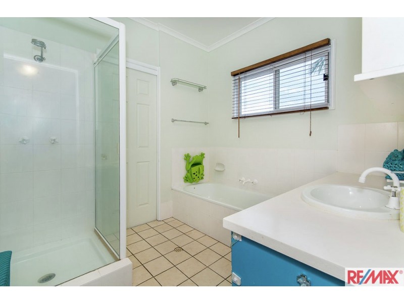 13 Glenross Place, Narangba QLD 4504