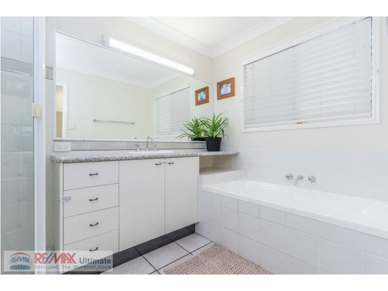 2 Warrego Crescent, Murrumba Downs QLD 4503