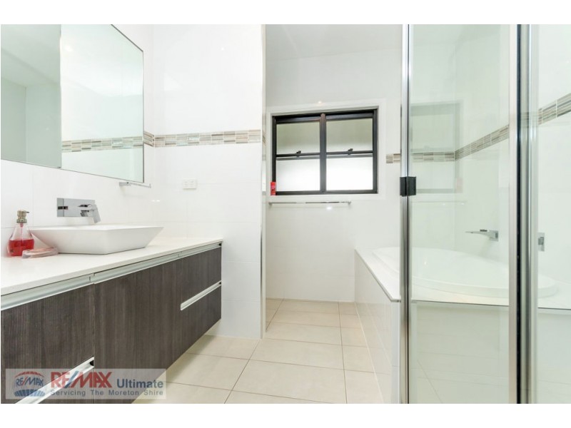 138 J Dobson Rd, Morayfield QLD 4506